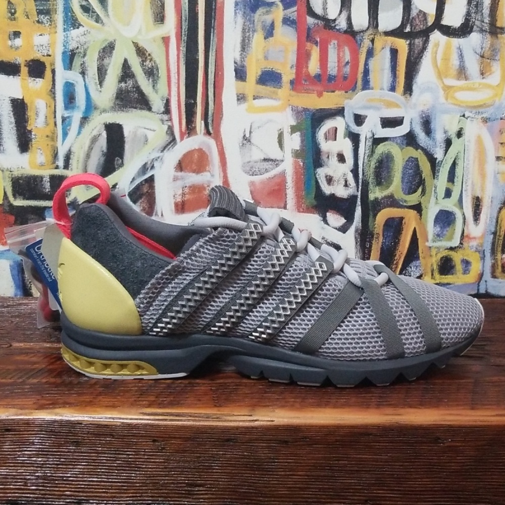 Adidas × consortium comp A/D